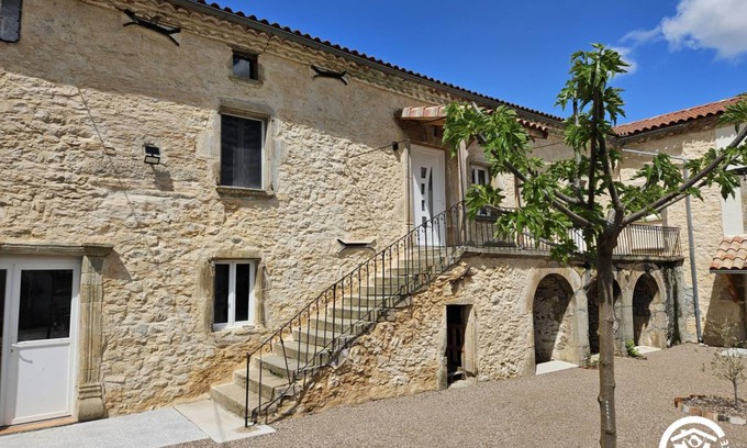 Aiguelèze House | 85 m² Gîte ∙ 2 bedrooms ∙ 5 guests