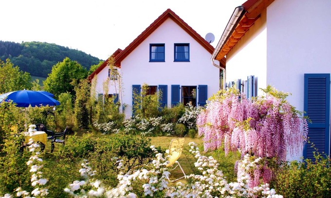 Rissenthal House | 85 m² House ∙ 2 bedrooms ∙ 6 guests