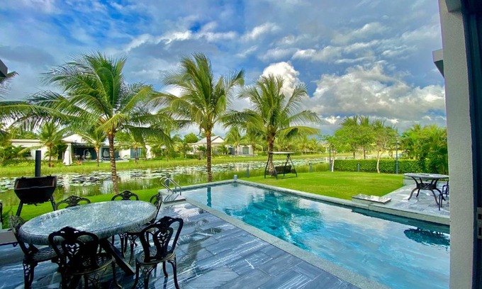 Phuoc Thuan Villa | 850 m² Villa ∙ 2 bedrooms ∙ 14 guests