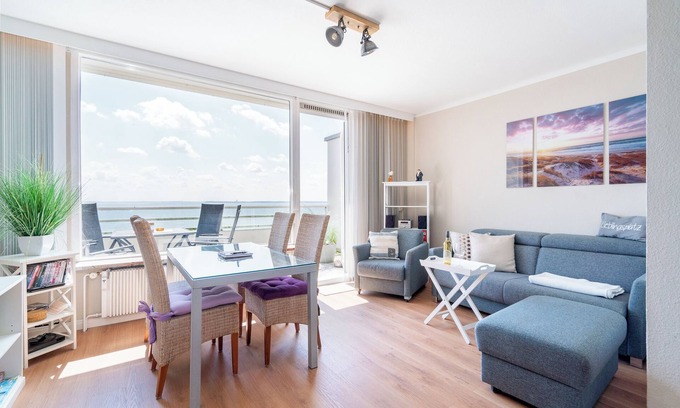 Sierksdorf Apartment | 864 "Beacon" with a vision