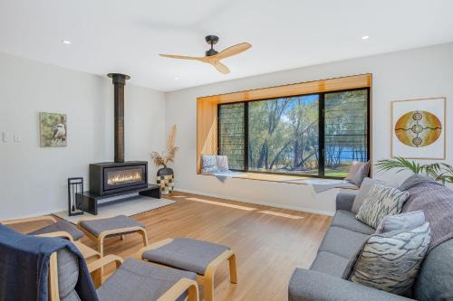Wallaga Lake House | 86A Fairhaven PT