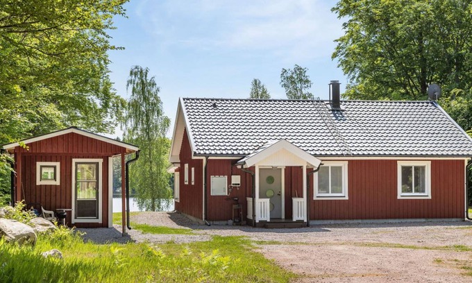 Olofstrom Other | 88 m² Accommodation ∙ 2 bedrooms ∙ 6 guests