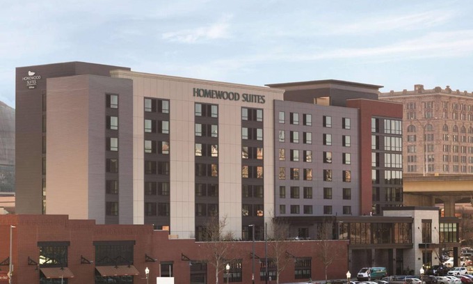 Strip District Hotel | 89 m² Hotel ∙ 3 bedrooms ∙ 127 guests