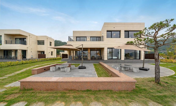 Goheung House | 89 m² Motel ∙ 6 guests