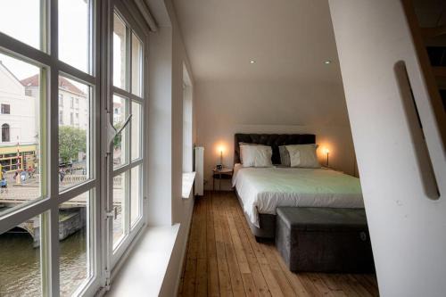 Patershol Apartment | 8z dreamz