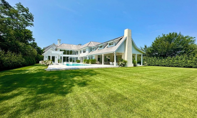 Water Mill House | 9 Bedroom Water Mill Estate