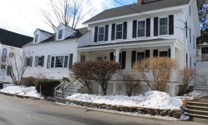 Wolfeboro Apartment | 9 Lake Street