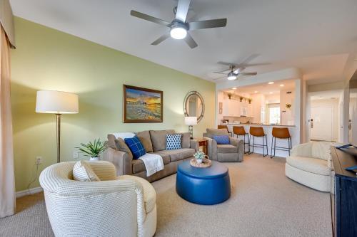 Naples Apartment | 9 Mi to Beach Naples Golf Getaway with Pool Access!