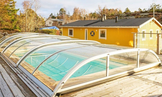 Fjallbacka House | 9 person holiday home in Fjällbacka