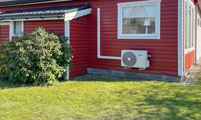 Falkvik House | 9 person holiday home in SÖLVESBORG