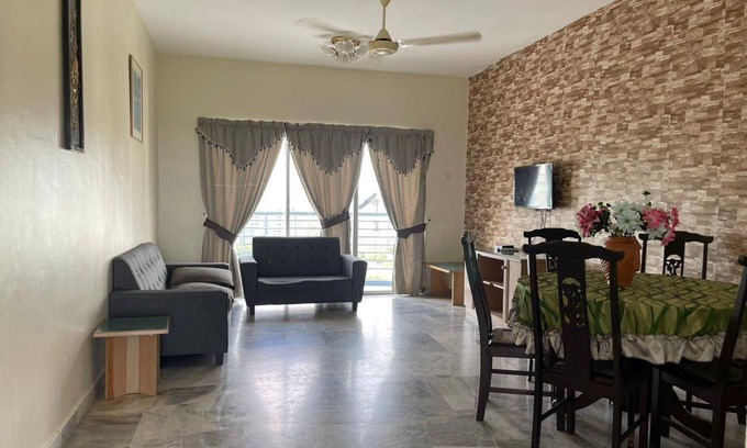 Baharu Apartment | 90 m² Apartment ∙ 3 bedrooms ∙ 6 guests