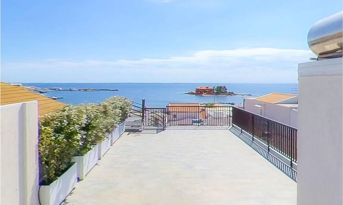 Marzamemi Apartment | 90 m² Apartment ∙ 1 bedroom ∙ 2 guests