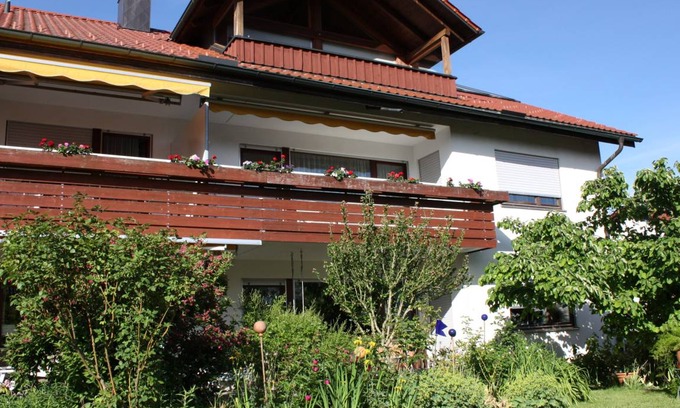 Bodolz Apartment | 90 m² Apartment ∙ 2 bedrooms ∙ 4 guests