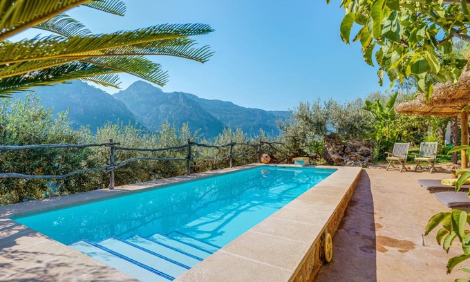 Fornalutx House | 90 m² Finca ∙ 1 bedroom ∙ 2 guests