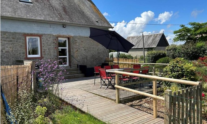 Le Val-Saint-Pere House | 90 m² Gîte ∙ 3 bedrooms ∙ 6 guests