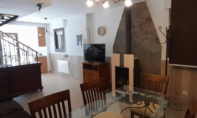 Castiello de Jaca House | 90 m² House ∙ 3 bedrooms ∙ 6 guests