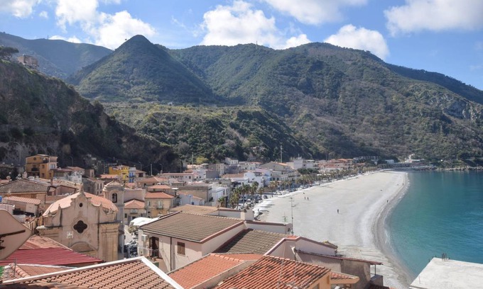 Scilla House | 90 m² House ∙ 1 bedroom ∙ 4 guests