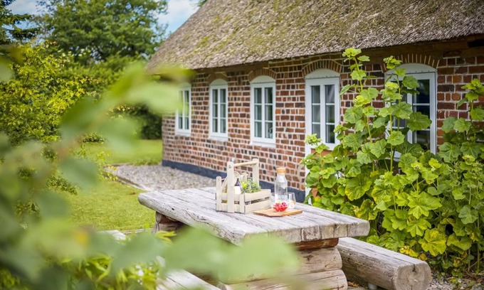 Ballum House | 90 m² House ∙ 2 bedrooms ∙ 4 guests