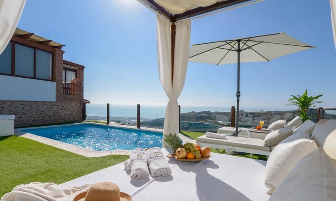 Torrox House | 90 m² House ∙ 2 bedrooms ∙ 4 guests