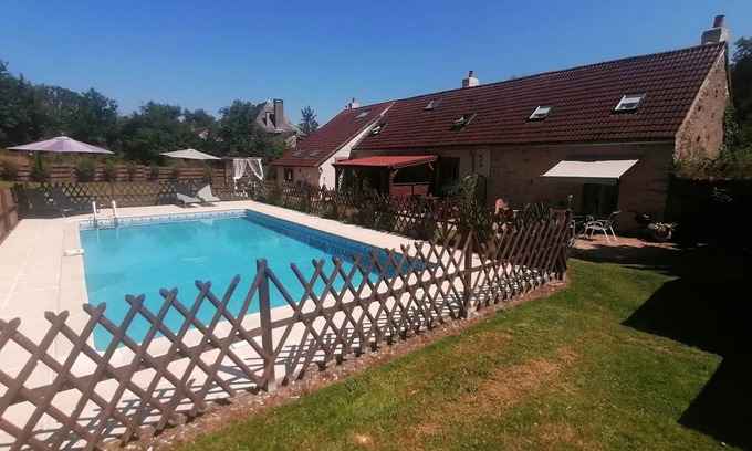 Cromac House | 90 m² House ∙ 2 bedrooms ∙ 4 guests