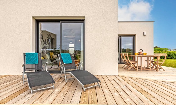 Santec House | 90 m² House ∙ 2 bedrooms ∙ 6 guests
