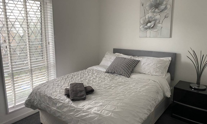Glyndon House | 90 m² House ∙ 3 bedrooms ∙ 5 guests