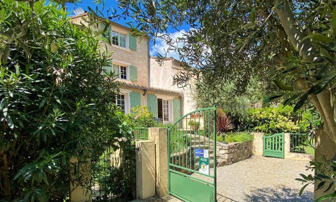 Lastours House | 90 m² House ∙ 3 bedrooms ∙ 5 guests