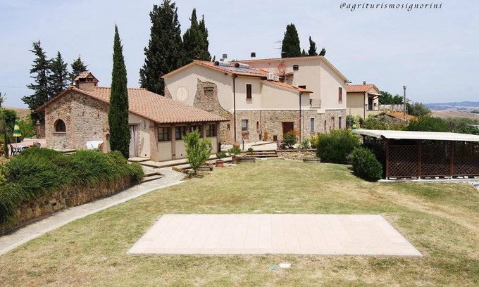 Orciatico Resort | 90 m² Private room ∙ 6 guests