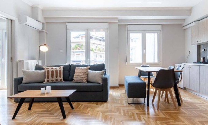 Platia Viktorias Apartment | 90 m² Serviced apartment ∙ 3 bedrooms ∙ 7 guests