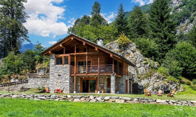 Piode Villa | 90 m² Villa ∙ 2 bedrooms ∙ 6 guests
