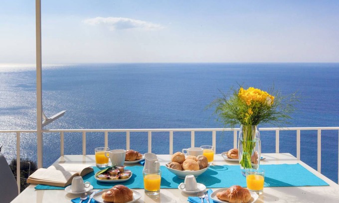 Positano Villa | 90 m² Villa ∙ 3 bedrooms ∙ 8 guests