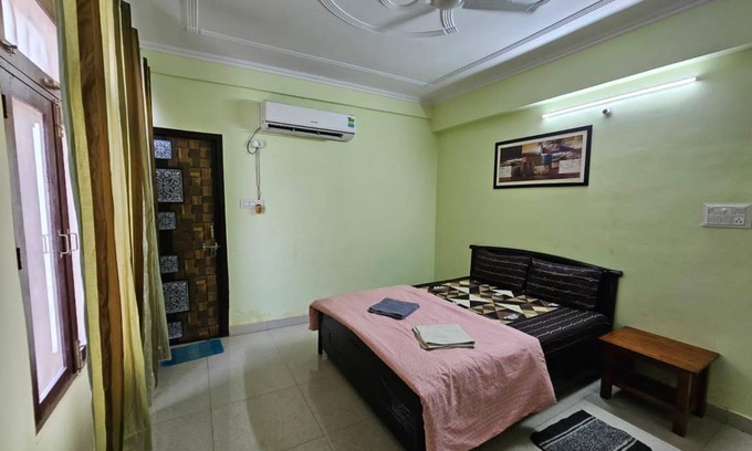 Alambagh House | 900 m² House ∙ 3 bedrooms ∙ 8 guests