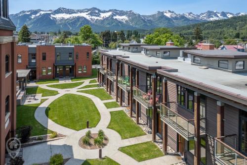 East Kootenay Apartment | 901 Fernie by StayIn