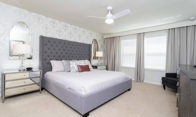Four Corners House | 9027- Great Family Home near Disney, private pool, Windsor Westside Resort.