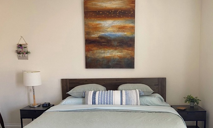 Alhambra Condo | 910 sqft, firm king + firm queen, 2 bath, inc. Parking, 1 block from Starbucks.