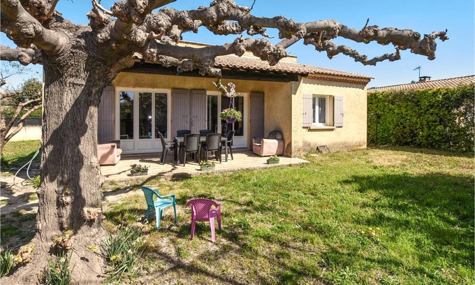 Rognonas House | 92 m² House ∙ 3 bedrooms ∙ 6 guests