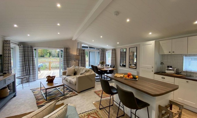 Ryther Cabin | 92 m² Lodge ∙ 2 bedrooms ∙ 4 guests