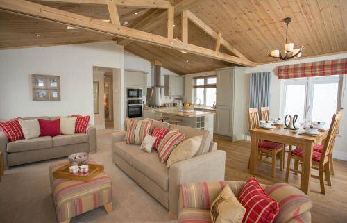 Ryther Cabin | 92 m² Lodge ∙ 2 bedrooms ∙ 4 guests