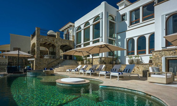 Rancho Cerro Colorado Villa | 923 m² Villa ∙ 7 bedrooms ∙ 18 guests
