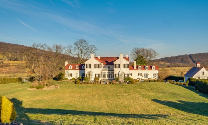 Paris Villa | 929 m² Villa ∙ 6 bedrooms ∙ 13 guests