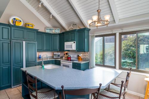 Sealoft Villas House | 929 Sealoft Villa