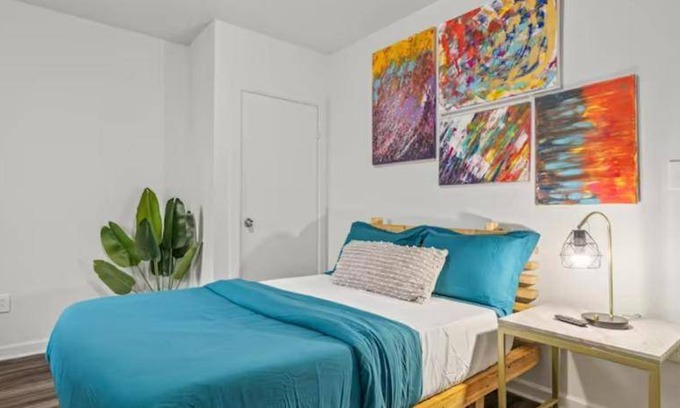 West Philadelphia Apartment | 93 m² Apartment ∙ 2 guests