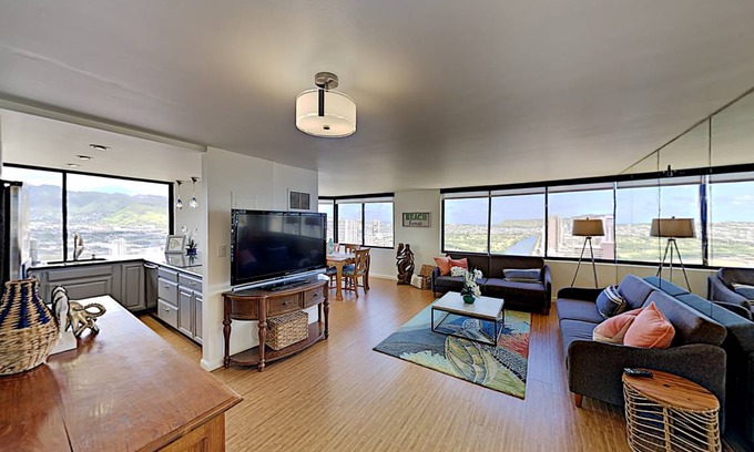 McCully - Moiliili Condo | 93 m² Condo ∙ 2 bedrooms ∙ 8 guests