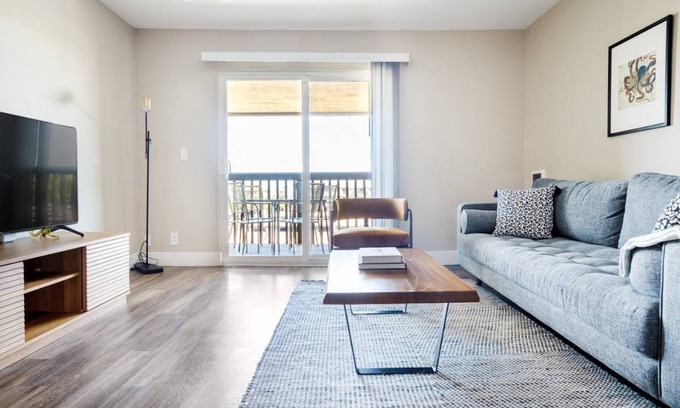 Foster City Apartment | 95 m² Apartment ∙ 2 bedrooms ∙ 4 guests