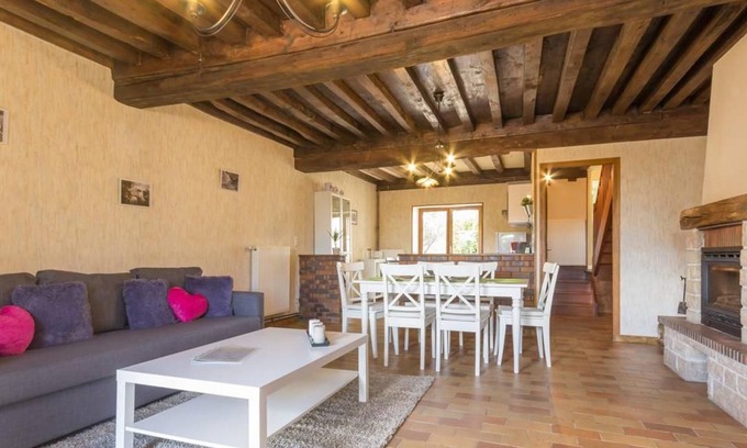 Cussy-le-Chatel Cottage | 95 m² Cabin ∙ 2 bedrooms ∙ 5 guests
