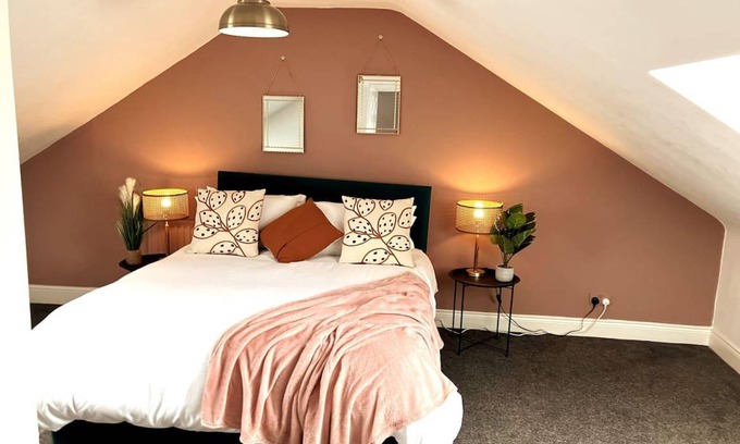 Sunderland House | 95 m² House ∙ 2 bedrooms ∙ 5 guests