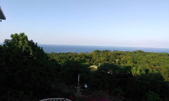 Moore Town Villa | 95 m² Villa ∙ 2 bedrooms ∙ 4 guests