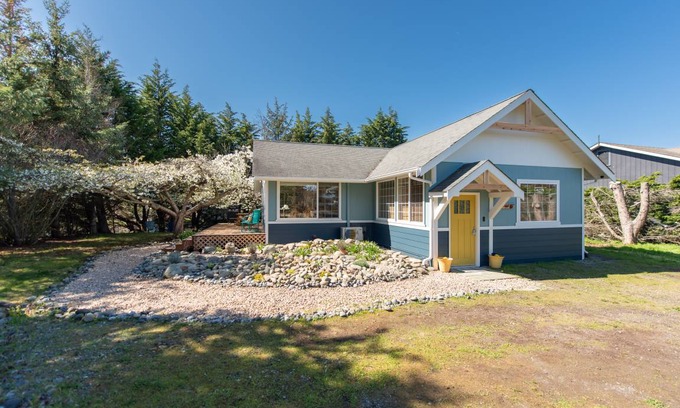 Sequim Cottage | 96 m² Cabin ∙ 1 bedroom ∙ 6 guests