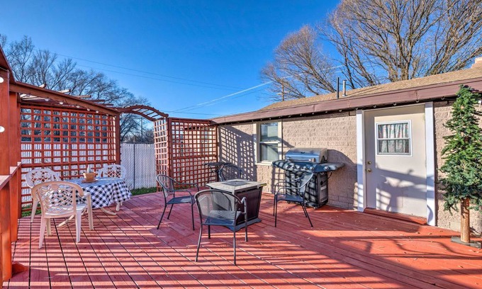 South Jordan Cottage | 96 m² Cabin ∙ 3 bedrooms ∙ 7 guests