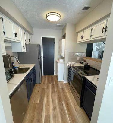 Reminderville Apartment | 968 m² Apartment ∙ 2 bedrooms ∙ 4 guests